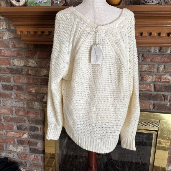 Universal Thread Women Ivory Pullover Sweater XXL New - Picture 3 of 7